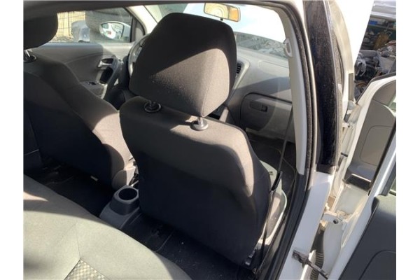 Recambio de asiento delantero derecho para volkswagen polo v (6c1) 1.4 advance bmt referencia OEM IAM 6Q4881106DC  