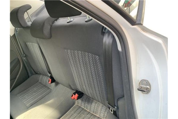 Recambio de asientos traseros para volkswagen polo v (6c1) 1.4 advance bmt referencia OEM IAM 6R6885375G  