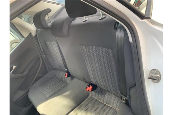 Recambio de asientos traseros para volkswagen polo v (6c1) 1.4 advance bmt referencia OEM IAM 6R6885375G  