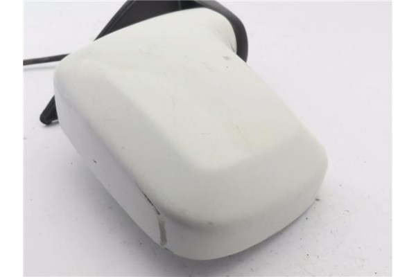 Recambio de retrovisor electrico derecho para nissan terrano ii (r20) 2.7 td 4wd referencia OEM IAM E9020066  