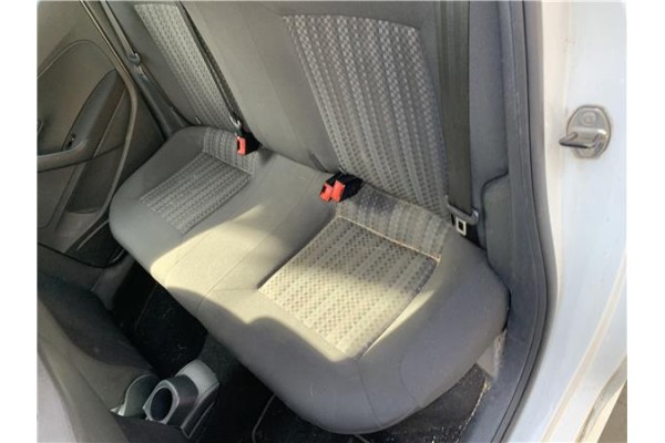 Recambio de asientos traseros para volkswagen polo v (6c1) 1.4 advance bmt referencia OEM IAM 6R6885375G  