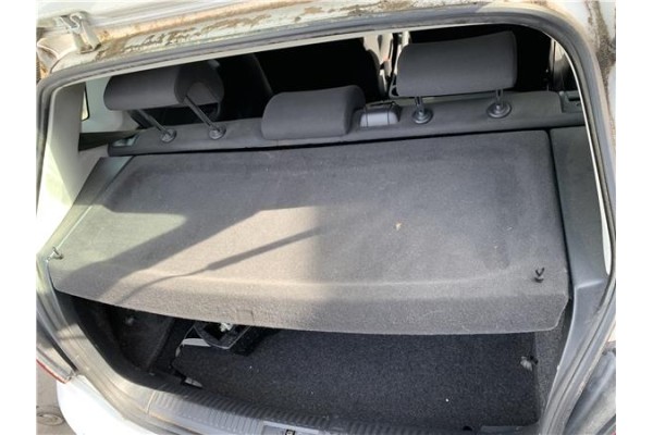 Recambio de bandeja trasero para volkswagen polo v (6c1) 1.4 advance bmt referencia OEM IAM 6R6867769B  