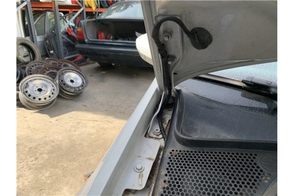 Recambio de bisagra capo derecha para volkswagen polo v (6c1) 1.4 advance bmt referencia OEM IAM 6R0823302A 6R0823302B 