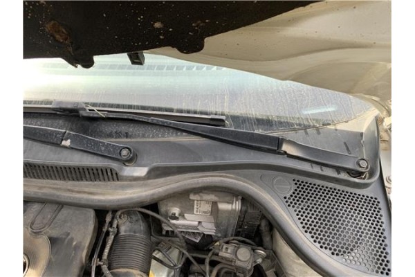 Recambio de brazo limpiaparabrisas delantero izquierdo para volkswagen polo v (6c1) 1.4 advance bmt referencia OEM IAM 6R1955409