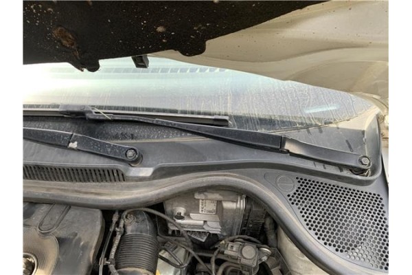 Recambio de brazo limpiaparabrisas delantero izquierdo para volkswagen polo v (6c1) 1.4 advance bmt referencia OEM IAM 6R1955409