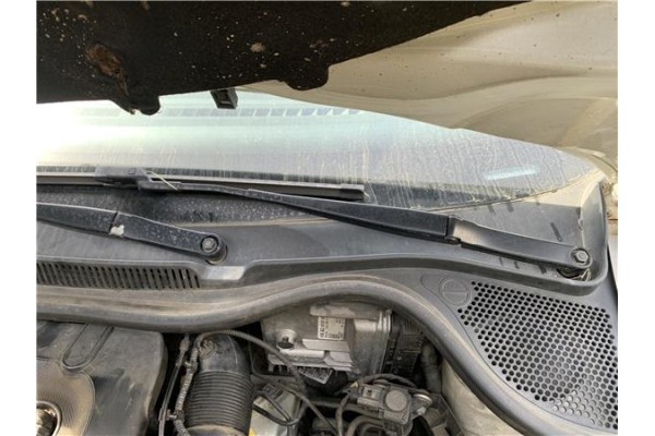 Recambio de brazo limpiaparabrisas delantero izquierdo para volkswagen polo v (6c1) 1.4 advance bmt referencia OEM IAM 6R1955409