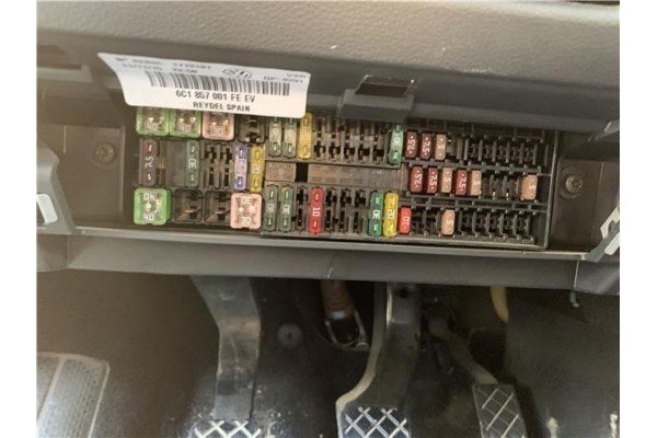 Recambio de caja fusibles/rele para volkswagen polo v (6c1) 1.4 advance bmt referencia OEM IAM 6C1971012A  