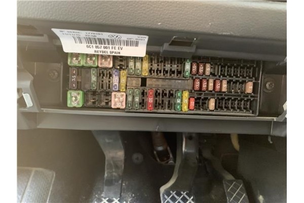 Recambio de caja fusibles/rele para volkswagen polo v (6c1) 1.4 advance bmt referencia OEM IAM 6C1971012A  
