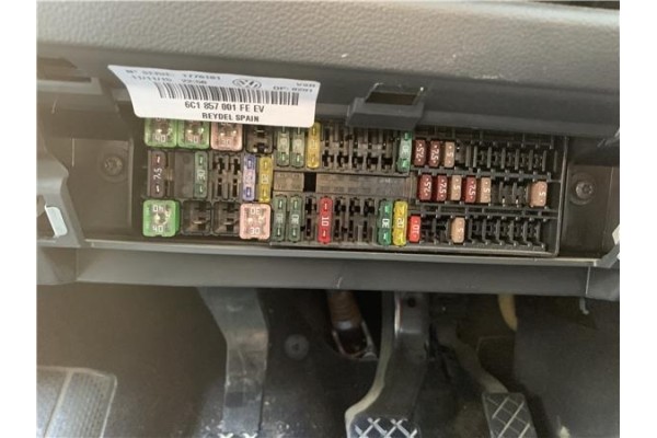 Recambio de caja fusibles/rele para volkswagen polo v (6c1) 1.4 advance bmt referencia OEM IAM 6C1971012A  