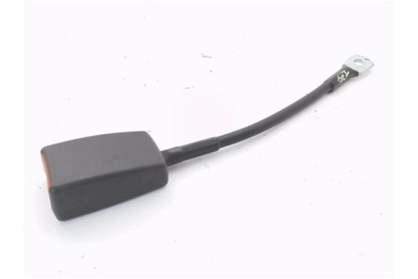 Recambio de anclaje cinturon delantero izquierdo para ligier x-too 0.5 lombardini referencia OEM IAM 33032603  
