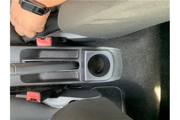 Recambio de consola para volkswagen polo v (6c1) 1.4 advance bmt referencia OEM IAM 6R0863243F  