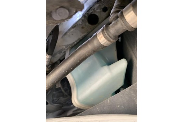 Recambio de deposito limpiaparabrisas para volkswagen polo v (6c1) 1.4 advance bmt referencia OEM IAM 6C0955453H  