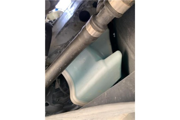 Recambio de deposito limpiaparabrisas para volkswagen polo v (6c1) 1.4 advance bmt referencia OEM IAM 6C0955453H  