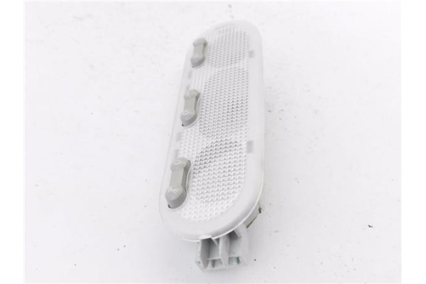 Recambio de luz delantero central techo para nissan qashqai ii (j11e) 1.2 n-connecta referencia OEM IAM 8200073234  