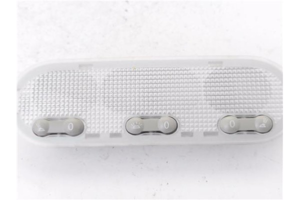 Recambio de luz delantero central techo para nissan qashqai ii (j11e) 1.2 n-connecta referencia OEM IAM 8200073234  