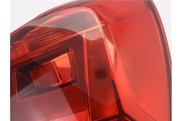 Recambio de piloto trasero derecho para volkswagen polo v (6c1) 1.4 advance bmt referencia OEM IAM 6C0945096K 6C0945258 