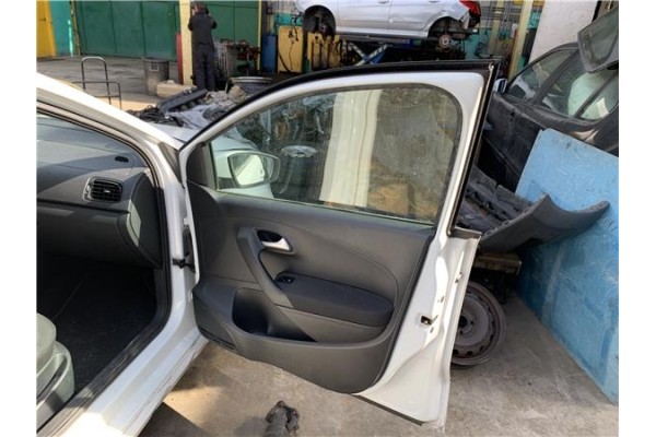 Recambio de puerta delantero derecha para volkswagen polo v (6c1) 1.4 advance bmt referencia OEM IAM 6R4831056J  