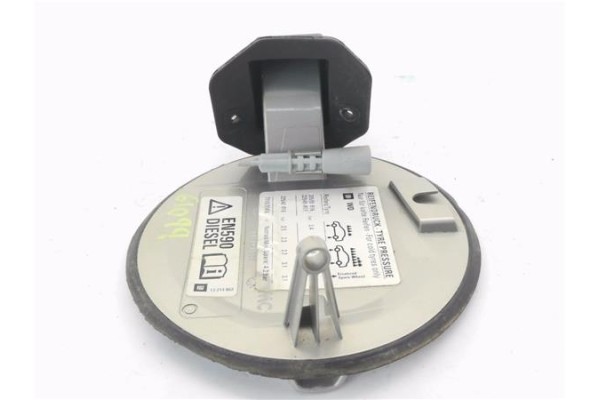Recambio de tapa exterior combustible para opel zafira b 1.9 enjoy referencia OEM IAM 13188949  