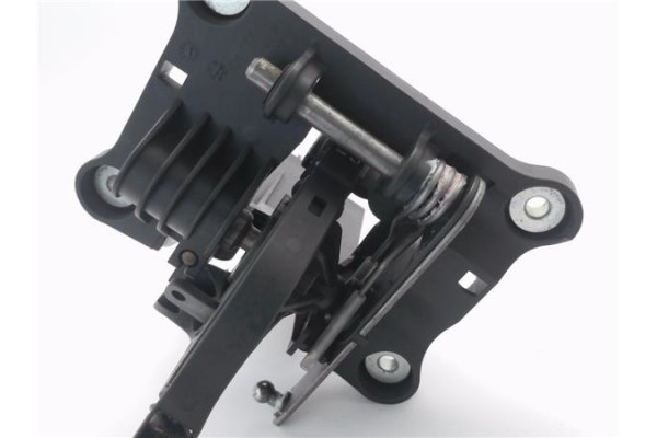 Recambio de palanca de cambio para opel zafira b 1.9 enjoy referencia OEM IAM 8126100101  