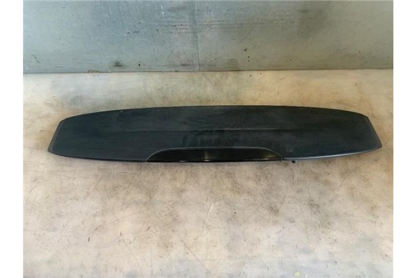 Recambio de aleron trasero para renault clio ii fase ii (b/cb0) 1.2 privilege referencia OEM IAM 7700427352  
