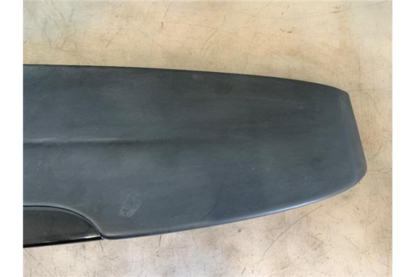Recambio de aleron trasero para renault clio ii fase ii (b/cb0) 1.2 privilege referencia OEM IAM 7700427352  