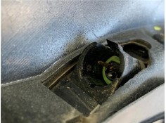 Recambio de aleron trasero para renault clio ii fase ii (b/cb0) 1.2 privilege referencia OEM IAM 7700427352  