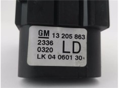 Recambio de mando de luces para opel zafira b 1.9 enjoy referencia OEM IAM 13205863 LK04060130 