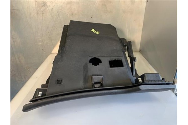 Recambio de guantera salpicadero para peugeot 207 1.6 hdi referencia OEM IAM 9686215277 M37039 