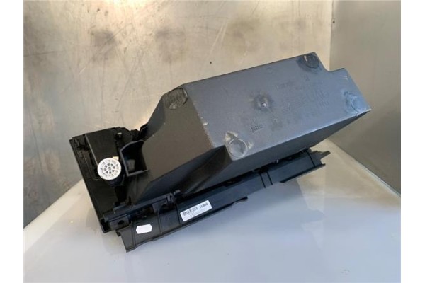 Recambio de guantera salpicadero para peugeot 207 1.6 hdi referencia OEM IAM 9686215277 M37039 