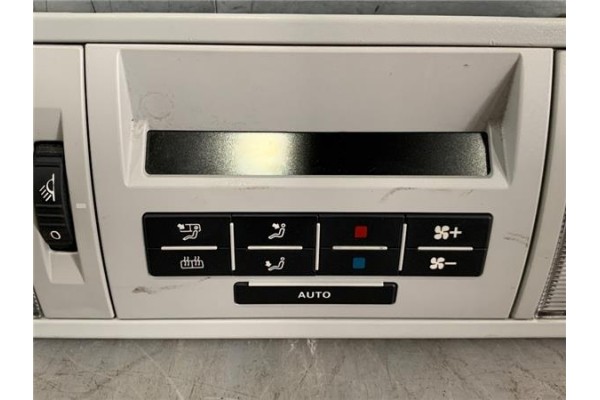 Recambio de luz delantero central techo para volkswagen t6 transporter furgón/combi (sg) 2.0 kombi 4motion referencia OEM IAM 7E