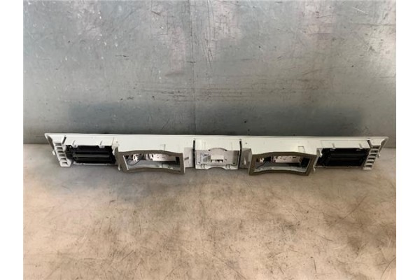 Recambio de luz delantero central techo para volkswagen t6 transporter furgón/combi (sg) 2.0 kombi 4motion referencia OEM IAM 7E