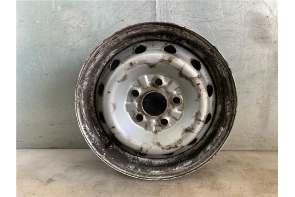 Recambio de llanta para hyundai h-1 furgón 2.5 crdi referencia OEM IAM 529104A700  