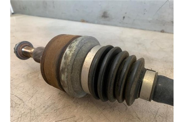 Recambio de palier trasero izquierdo para volkswagen t6 transporter furgón/combi (sg) 2.0 kombi 4motion referencia OEM IAM 7E050