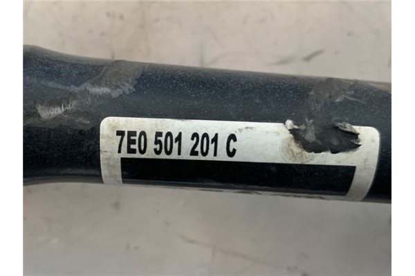 Recambio de palier trasero izquierdo para volkswagen t6 transporter furgón/combi (sg) 2.0 kombi 4motion referencia OEM IAM 7E050