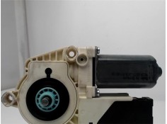 Recambio de mecanismo elevalunas delantero izquierdo para volkswagen golf v (1k1) 1.9 tdi referencia OEM IAM 1K0959792G 05074632