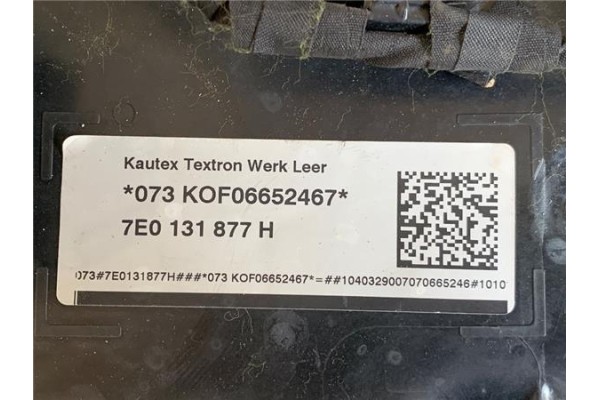 Recambio de deposito ad blue para volkswagen t6 transporter furgón/combi (sg) 2.0 kombi 4motion referencia OEM IAM 7E0131877H  