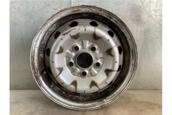 Recambio de llanta para hyundai h-1 furgón 2.5 crdi referencia OEM IAM 529104A700  