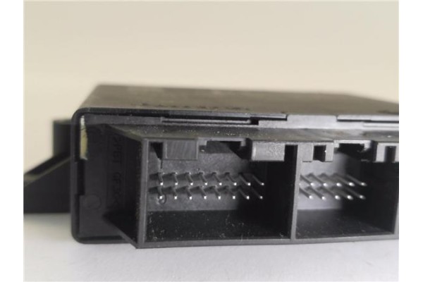 Recambio de centralita parking trasero para volkswagen t6 transporter furgón/combi (sg) 2.0 kombi 4motion referencia OEM IAM 7E0