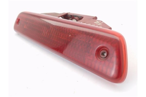 Recambio de luz central de freno para peugeot expert furgón 2.0 furgón l1h1 referencia OEM IAM 6351Z9 1400002380 