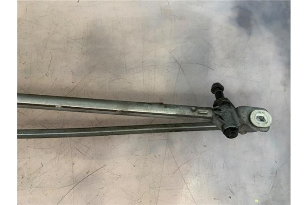 Recambio de motor limpiaparabrisas delantero para peugeot 308 1.6 gt referencia OEM IAM 0390241869  