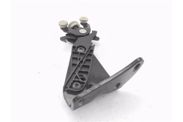 Recambio de soporte puerta corredera para volkswagen t6 transporter furgón/combi (sg) 2.0 kombi 4motion referencia OEM IAM 7E084