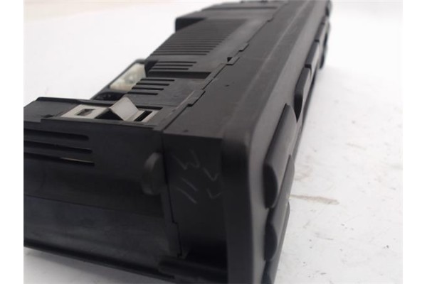 Recambio de mandos climatizador para bmw serie 3 compacto (e46) referencia OEM IAM (64116907897) (5HB007738-16)  