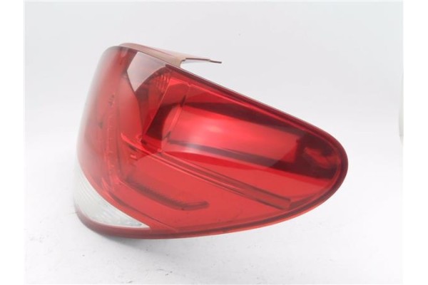 Recambio de piloto trasero derecho para peugeot 207 1.6 hdi referencia OEM IAM 9686565980  