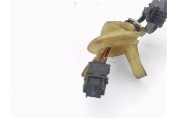 Recambio de retrovisor electrico izquierdo para peugeot 308 1.6 gt referencia OEM IAM E20306040  