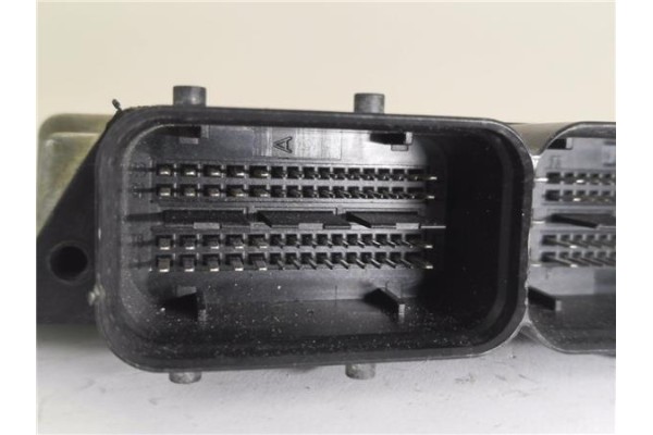 Recambio de centralita para opel zafira b 1.9 enjoy referencia OEM IAM 55205621 281013593 