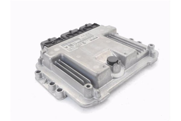 Recambio de centralita para peugeot 207 1.6 hdi referencia OEM IAM 9664843780 281013872 