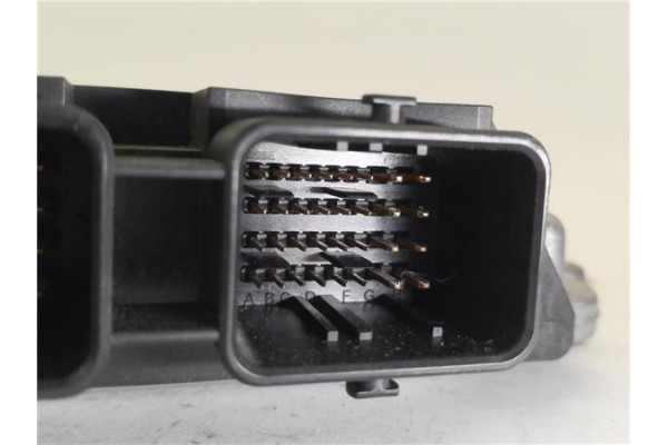 Recambio de centralita para peugeot 207 1.6 hdi referencia OEM IAM 9664843780 281013872 