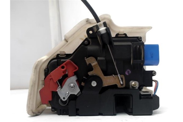 Recambio de cierre electromagnetico delantero izquierdo para volkswagen golf v (1k1) 1.9 tdi referencia OEM IAM 3D1837015AP 1000 Recambio de cierre electromagnetico delantero izquierdo para volkswagen golf v (1k1) 1.9 tdi referencia OEM IAM 3D1837015AP 1000