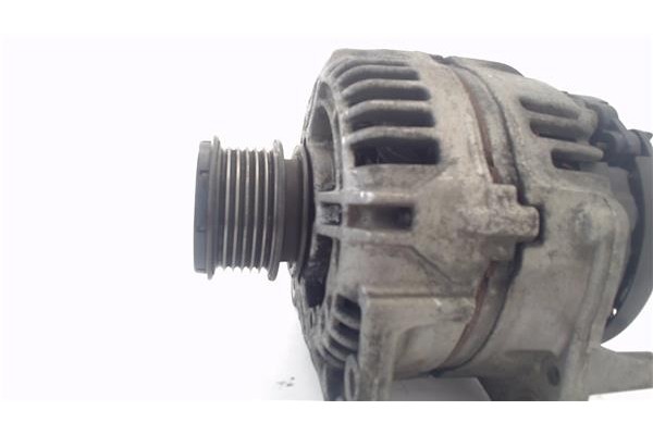Recambio de alternador para skoda fabia (6y2/6y3) 1.4 tdi referencia OEM IAM 045903023  