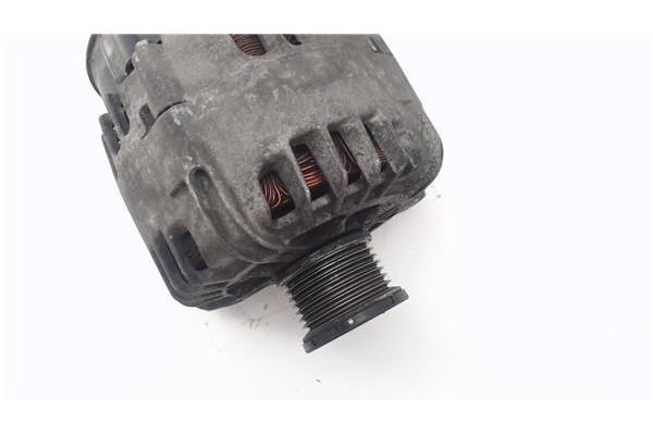 Recambio de alternador para renault laguna ii grandtour (kg0) 2.0 dci (kg1t) referencia OEM IAM 8200404459D TG15C058 